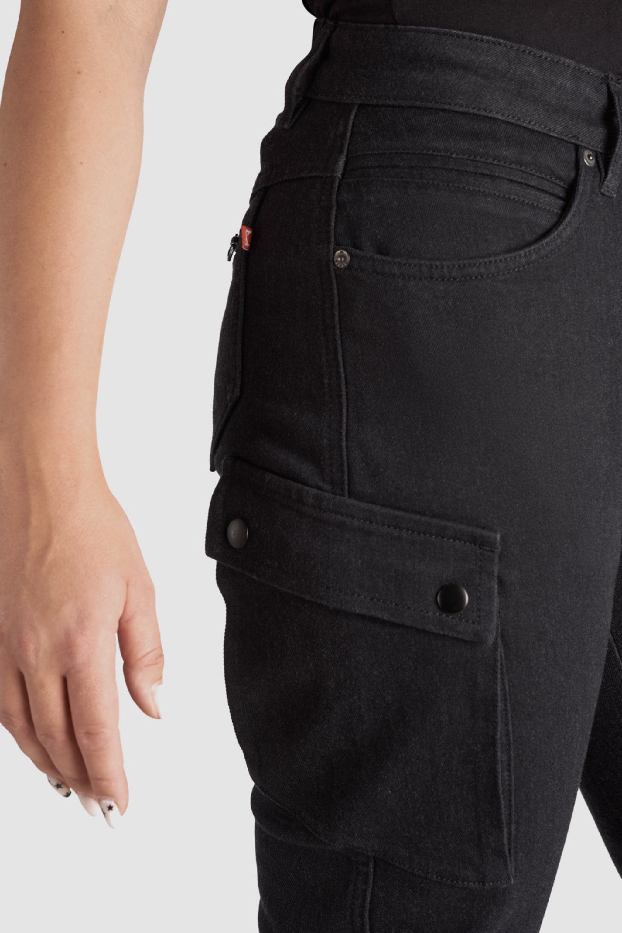 MILA CARGO BLACK – Motorcycle Jeans for Women - Pando Moto | Moto