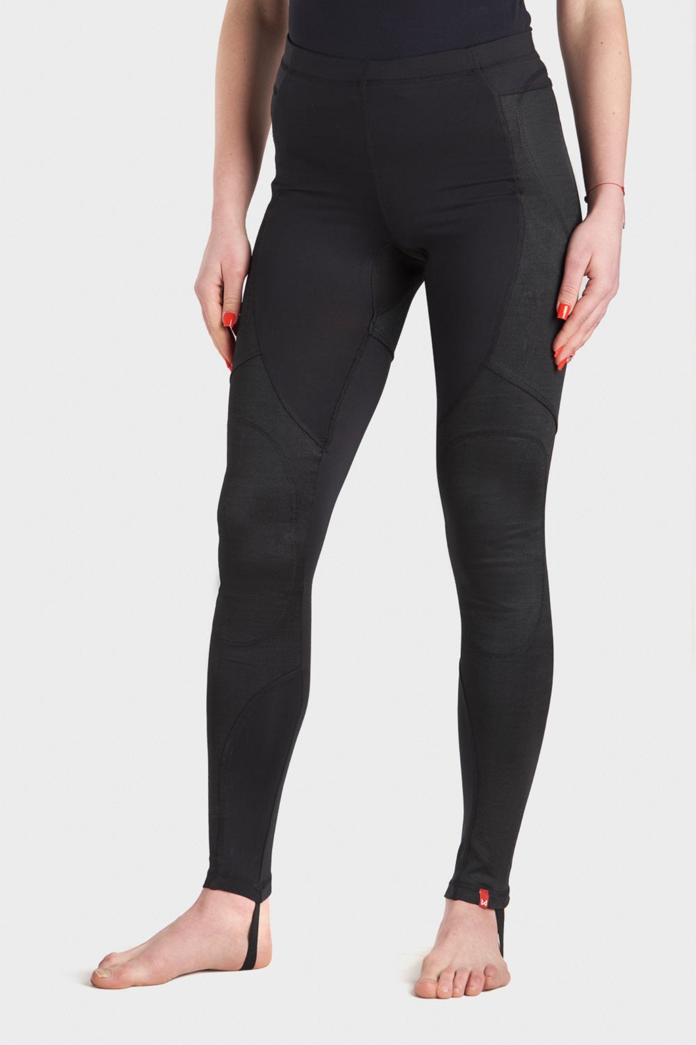 Woman&#39;s legs wearing armoured motorcycle leggings from Pando Moto